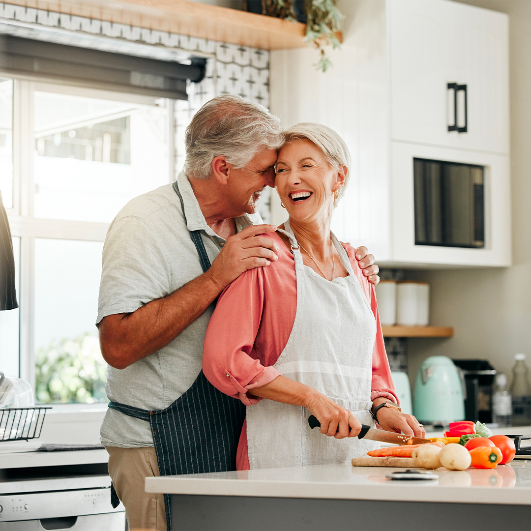 senior-couple-in-kitchen-cooking-healthy-food-tog-2023-11-27-04-54-10-utc